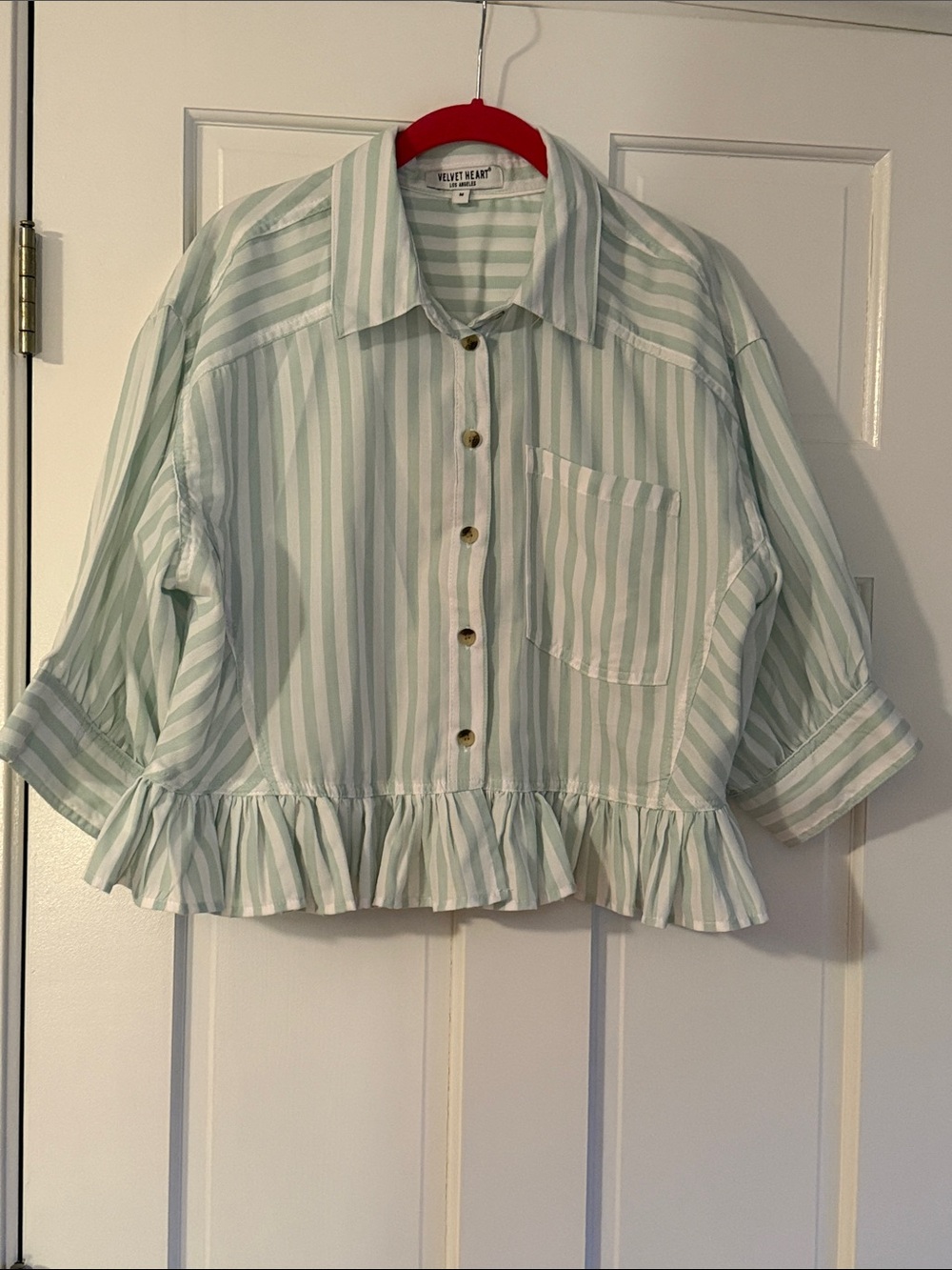 Velvet Heart Mint Green & White Striped Ruffle-Hem Button Shirt sz M